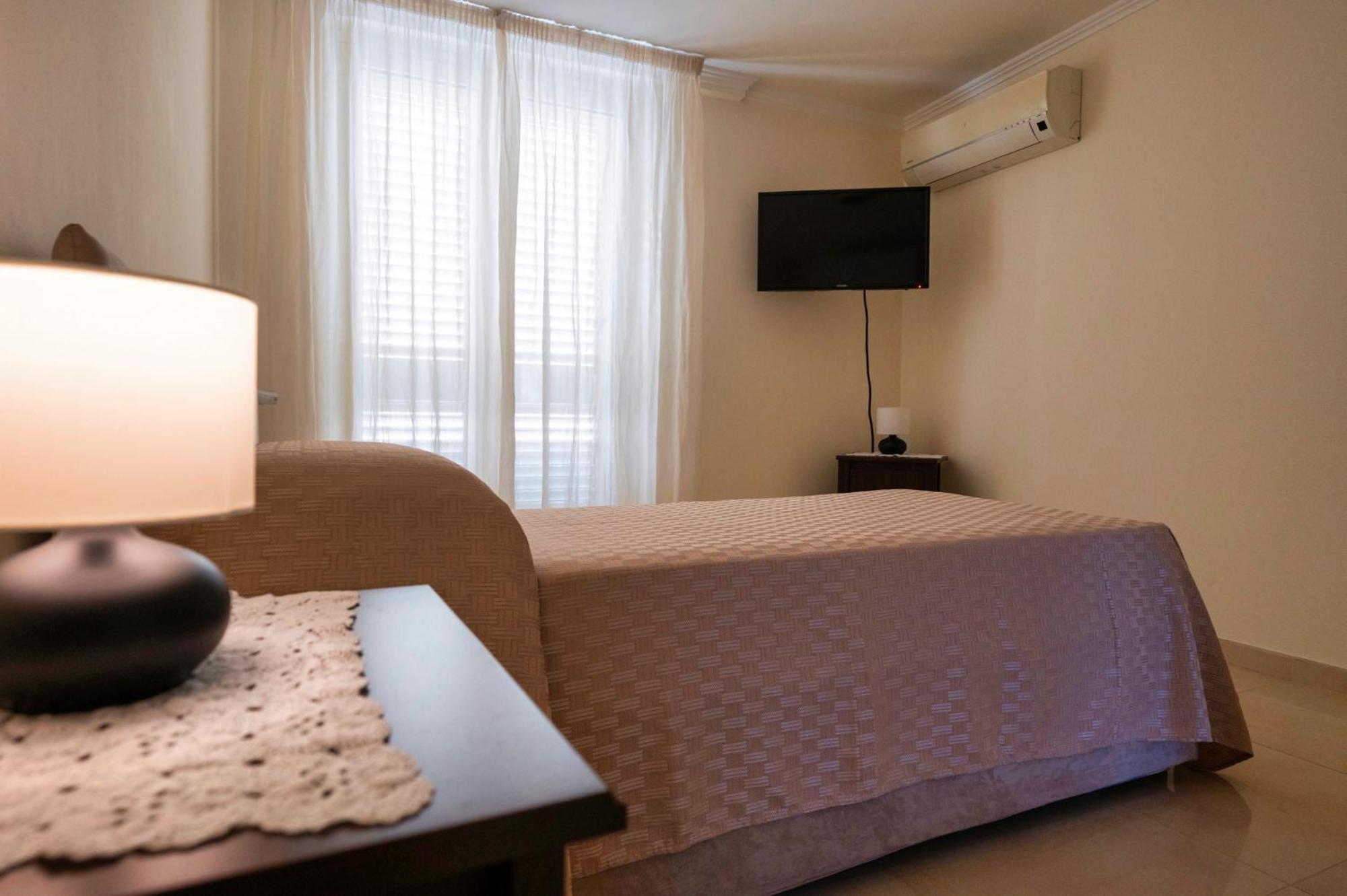 Atticus Apartment 지아르디니낙소스 외부 사진