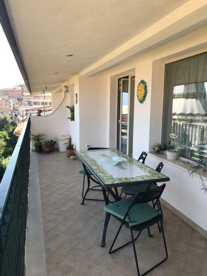 Atticus Apartment 지아르디니낙소스 외부 사진